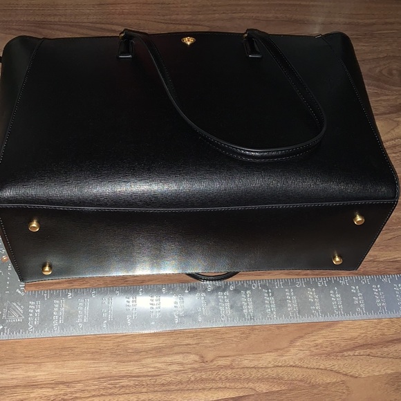 Tory Burch Robinson Leather Tote - Picture 6 of 11